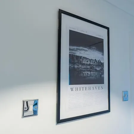 Modern & Stylish 2 Bed In Whitehaven