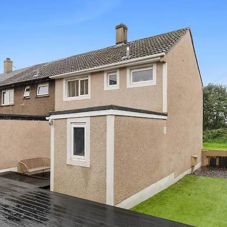 Modern & Stylish 2 Bed In *